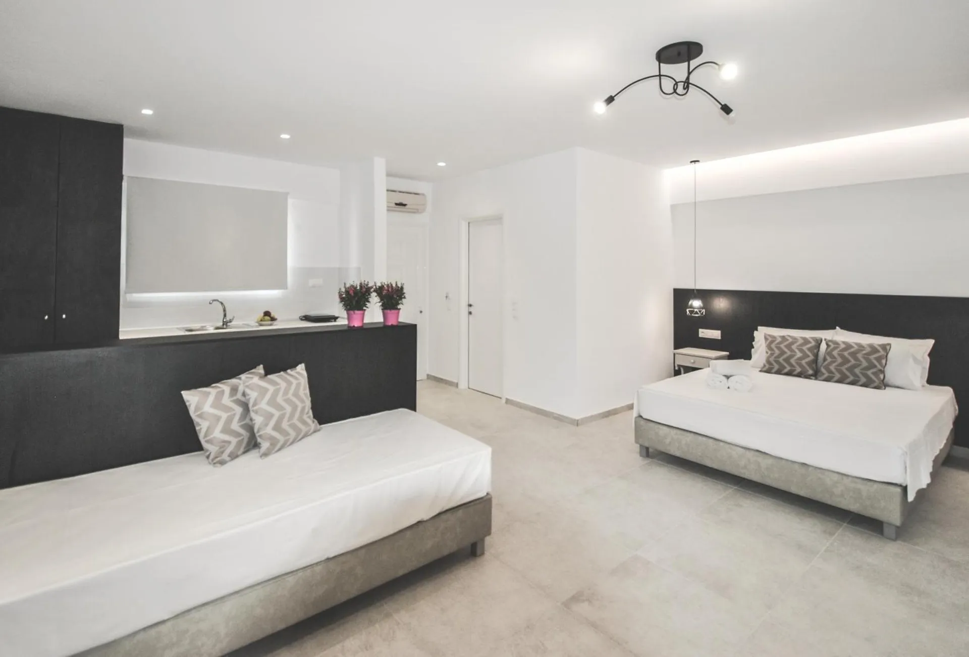 Tiara Holidays - Imeres Studios & Apartments - Standard Studio with Balcony